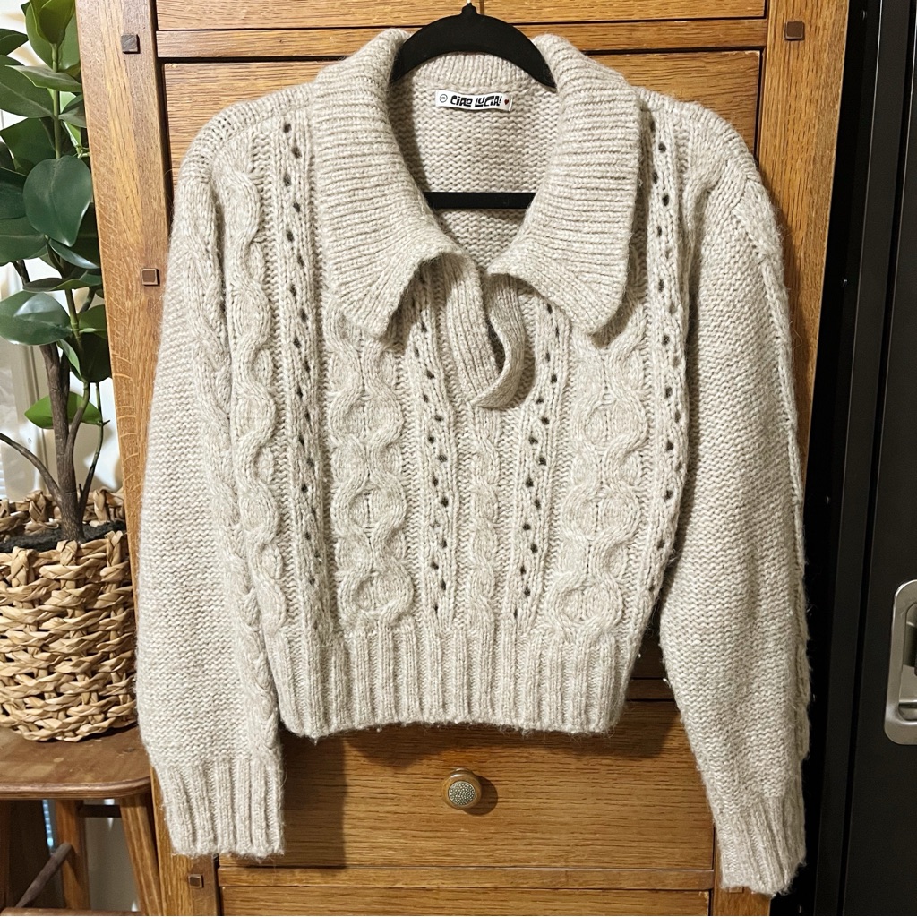 Ciao Lucia Torino Cable Knit Collared Cropped Sweater In Sand